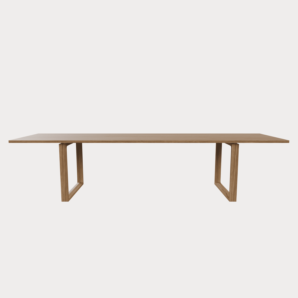 Fritz Hansen -  Essay Esstisch