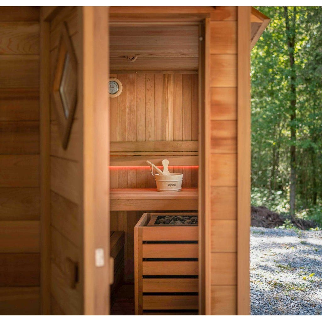   - Alpha Wellness - Outdoor-Sauna Chaleur                              