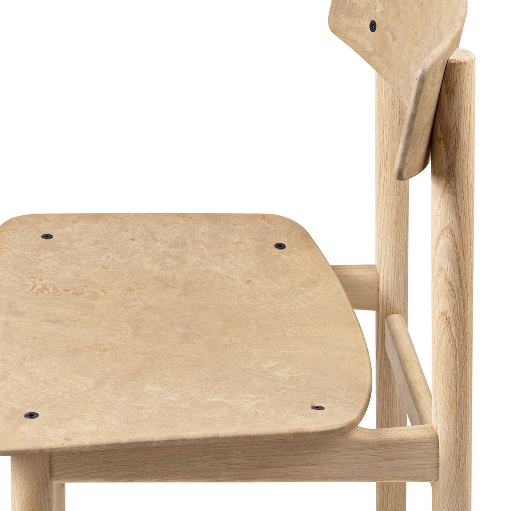 Mater - Armlehnstuhl Conscious Chair 3162 Helles Eichenholz
