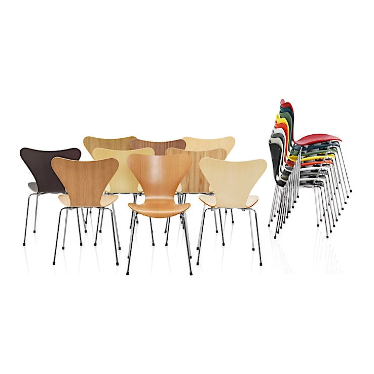 Fritz Hansen - Serie 7 3107 Stuhl Naturfurnier